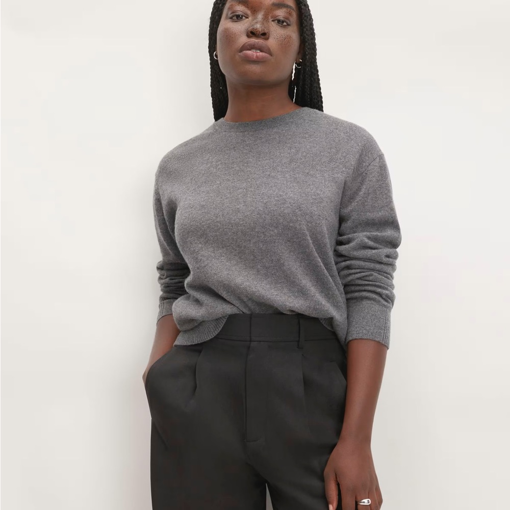 Everlane cashmere classic crew sweater